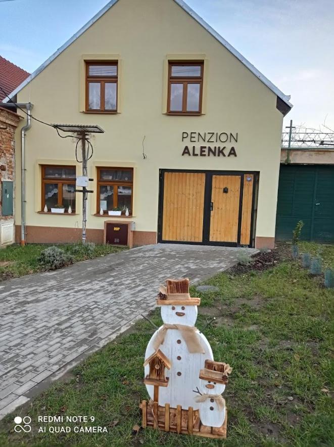 Penzion Alenka Valtice Exterior foto