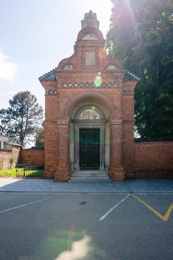 Penzion Alenka Valtice Exterior foto